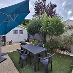 5 Pers Chatelaillon-plage, Jardin, Proche Centre Et - Fr-1-706-6 Vakantiehuis *