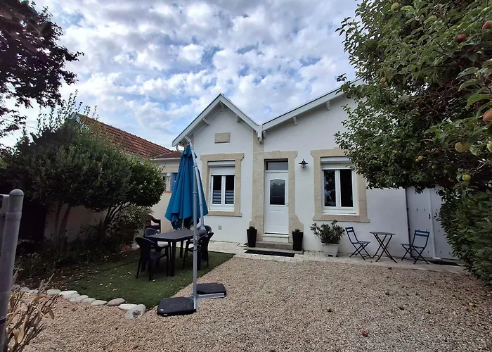 5 Pers Chatelaillon-plage, Jardin, Proche Centre Et - Fr-1-706-6 Châtelaillon-Plage